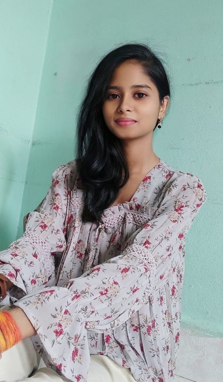 Saloni 